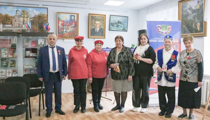 В Казани руководителем азербайджанской общины Лениногорска организована встреча с женами и матерями бойцов СВО