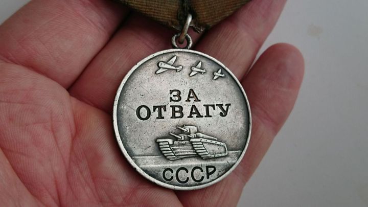Нет, не брошу, донесу и спасу!