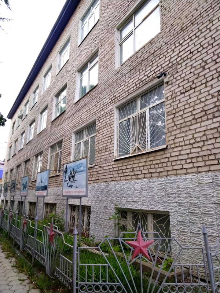 Лениногорцам рассказали о преимуществах службы по контракту