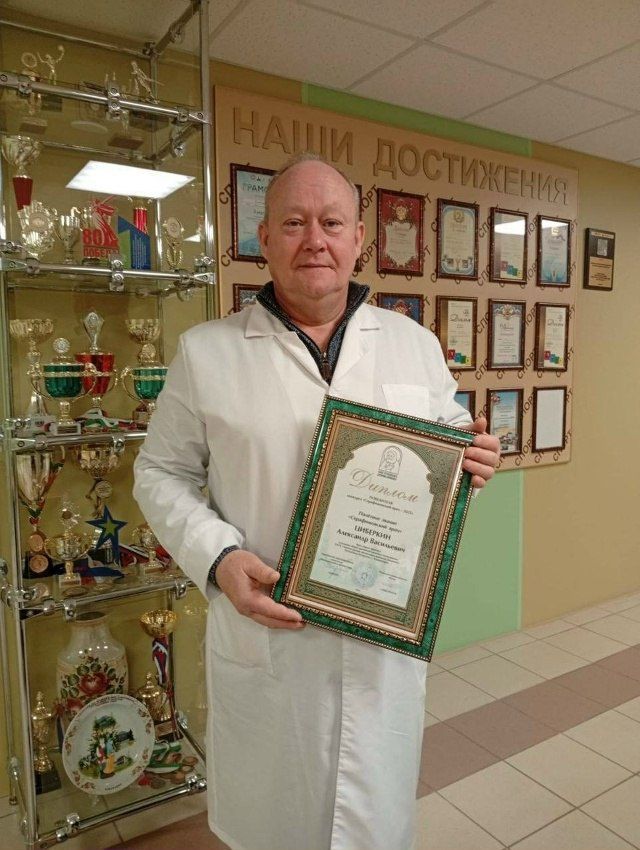 Врач из Лениногорска среди лучших в стране