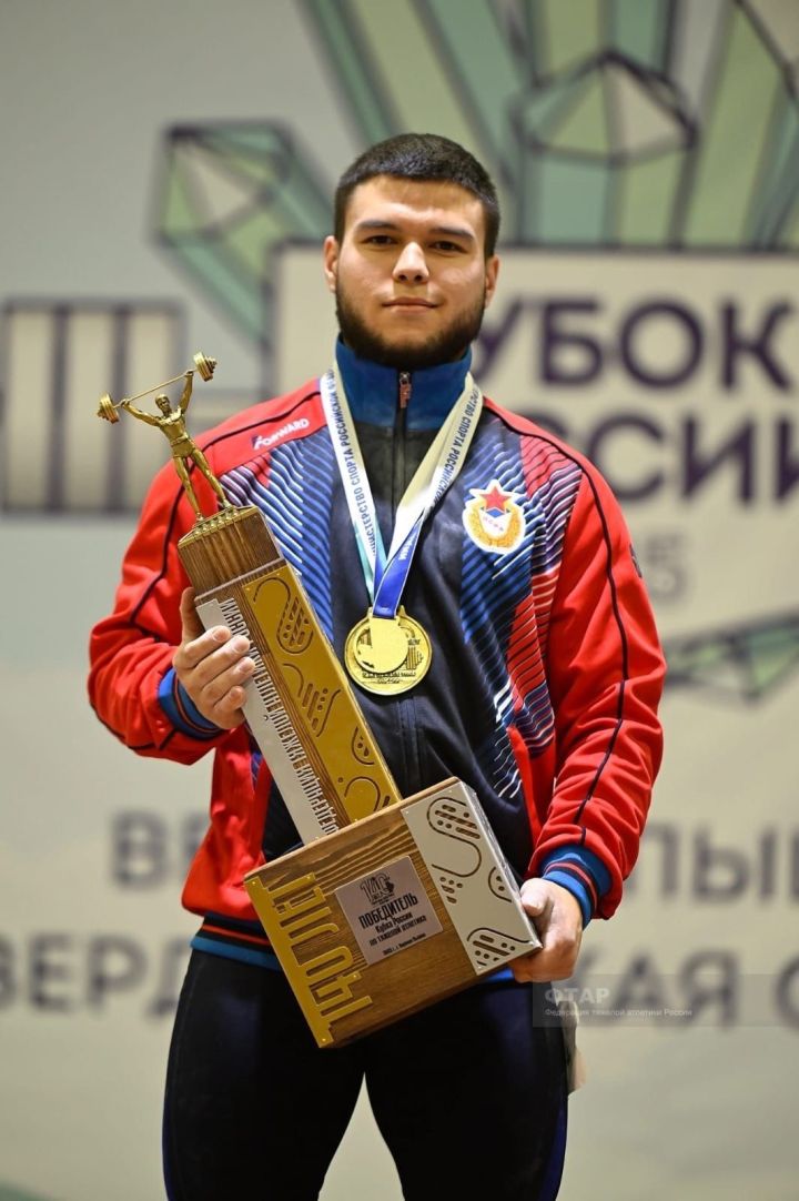 Татарстанский спортсмен завоевал Кубок России по тяжелой атлетике