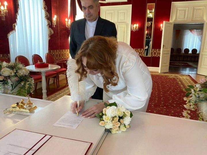 ЗАГСы Татарстана запускают акцию «Нашим героям» в поддержку участников СВО