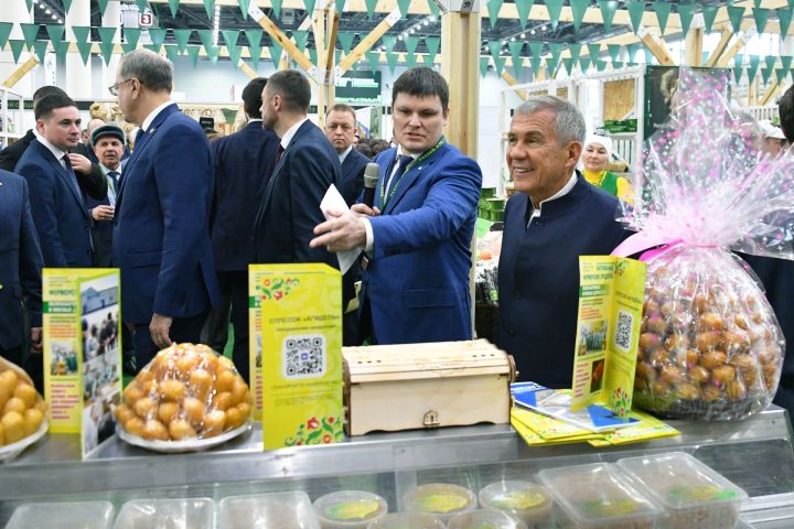 Рустам Минниханов: Татарстан входит в тройку лидеров по объемам сельхозпроизводства