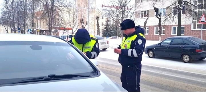При продаже машин стали использовать поддельные паспорта