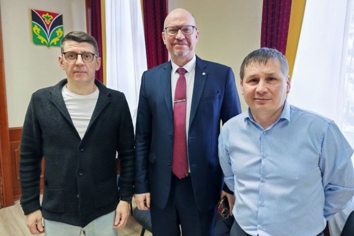 Руководитель Ассоциации «Санатории Татарстана» Евгений Терентьев предложил развивать Лениногорск как город-курорт
