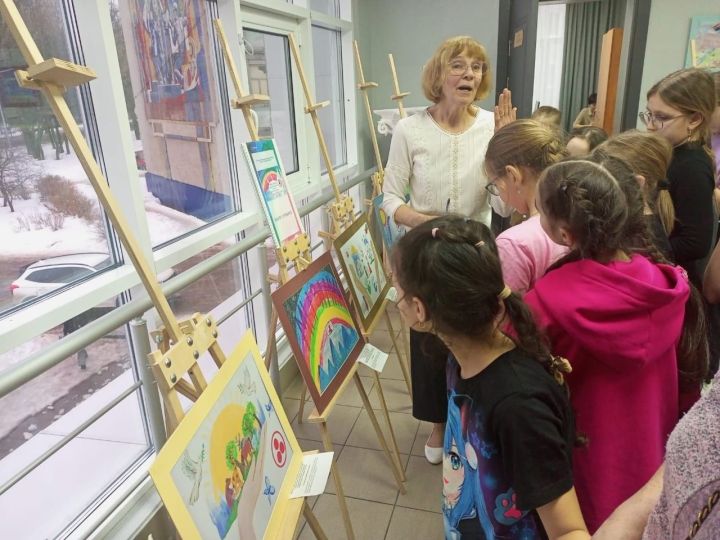 Третья передвижная Международная выставка детских коллективных рисунков открылась в Лениногорске