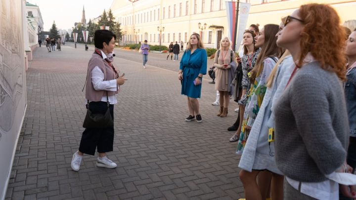 Известен официальный список аттестованных экскурсоводов
