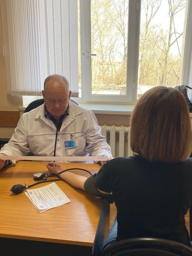 Коллектив Клиентской службы СФР Лениногорска  прошёл диспансеризацию прямо на рабочем месте