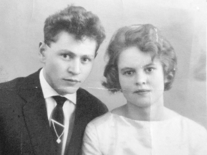 В Лениногорске 28 апреля выходили замуж три поколения одной семьи – бабушка, дочь и внучка