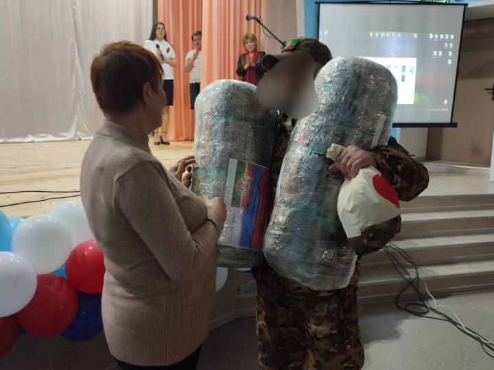Боец «Лекарь»: безмолвная встреча отца и сына