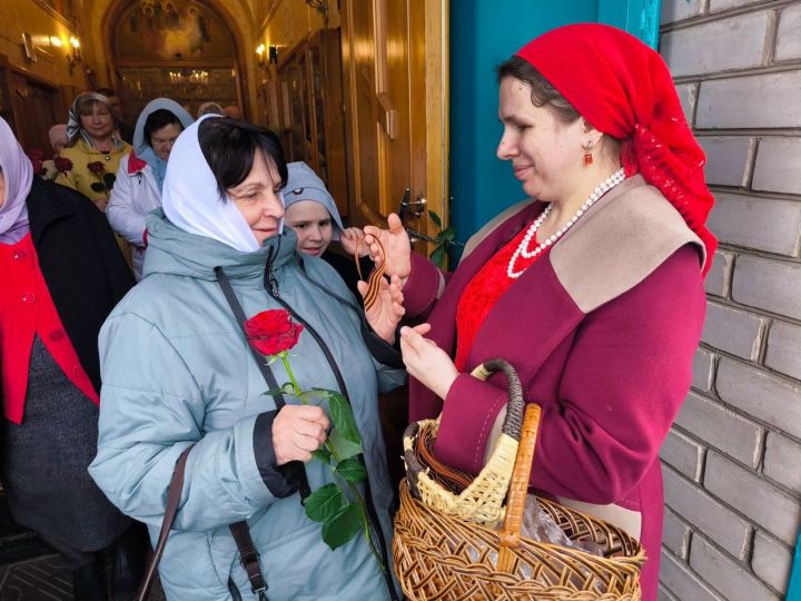 В православном  храме Лениногорска прошла акция «Георгиевская ленточка»