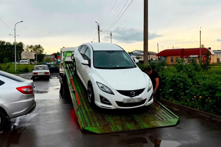 Задолженность в 202 тысячи рублей может лишить лениногорского должника автомобиля