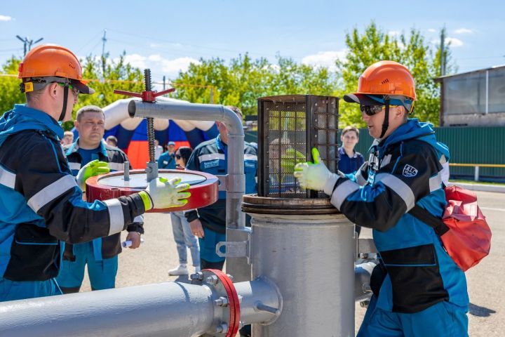 Молодые работники НГДУ «Лениногорскнефть» приняли участие в приуроченном к 80-летию управлении мероприятии «Связь поколений — демонстрация профессионального мастерства»