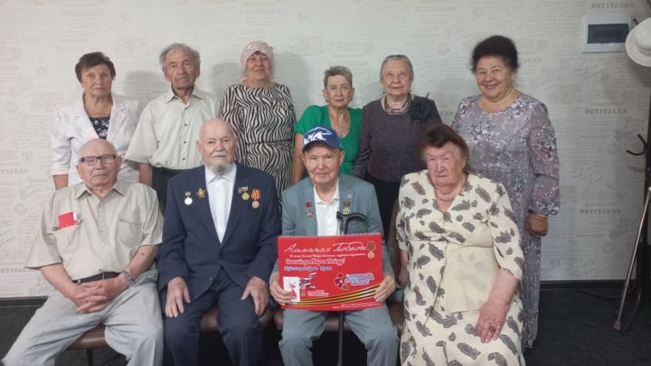 Одного из старейших краеведов Лениногорска и Татарстана поздравили с 92-летием