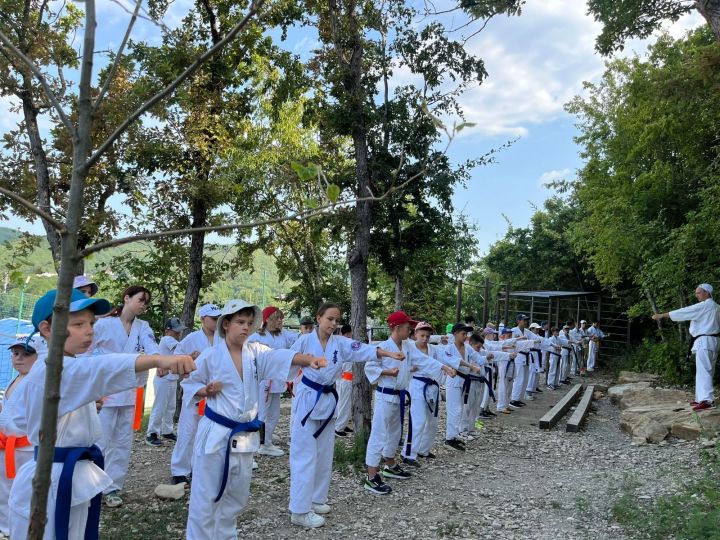 Финишировали сборы каратистов из Лениногорска
