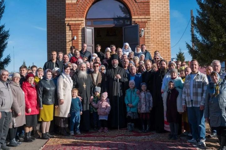 В селе Ивановка Лениногорского района освятили новый православный храм