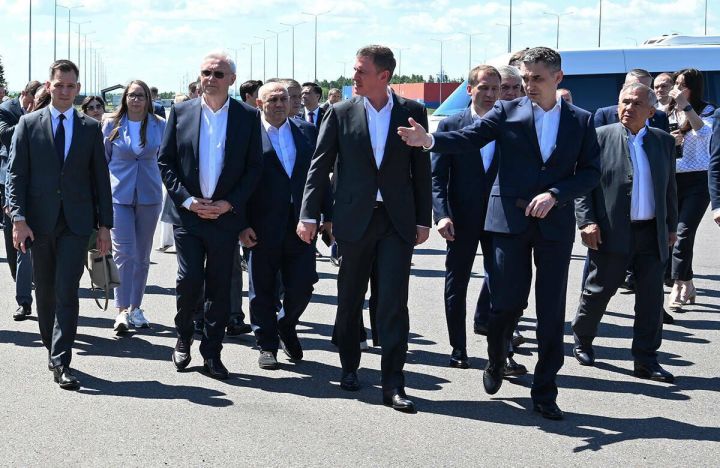 Татарстан готовит новые комплексы ТКО и расширяет систему переработки отходов: Патрушев провел в Челнах отраслевое совещание