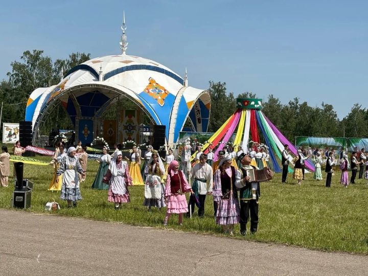 В Лениногорске на Сабантуе выступит популярный исполнитель из Казани Ильгиз Шайхразиев