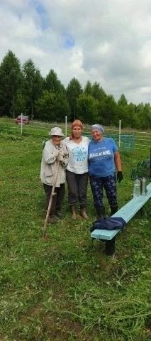 В Лениногорском районе на местных кладбищах сельчане провели субботник