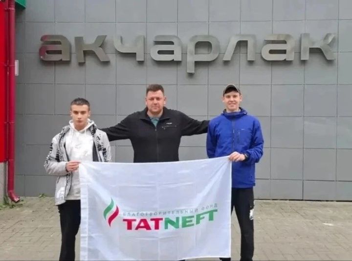 Лениногорские пловцы вошли в десятку лучших на чемпионате Татарстана