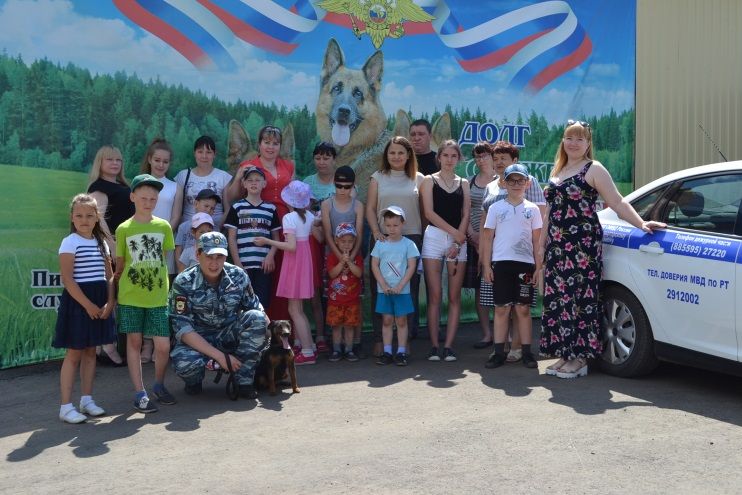 Лениногорские полицейские провели экскурсию для особенных детей