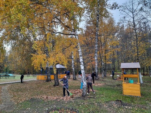 В Лениногорске жители дома-интерната необычным образом боролись с деменцией