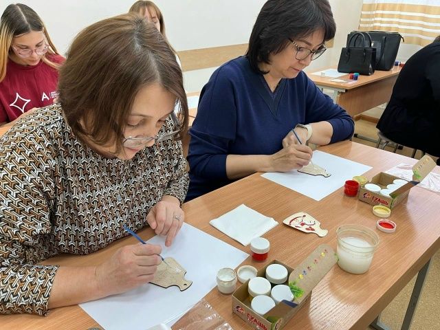 В Лениногорской школе № 14 для детей с ограниченными возможностями здоровья провели семинар
