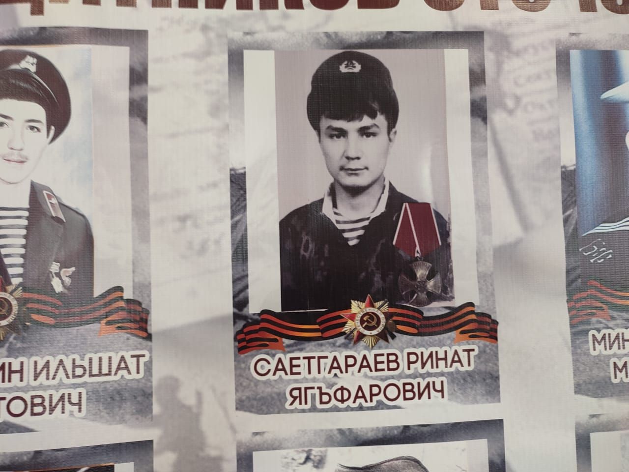 «Пакетики с чаем пахнут мамой...»