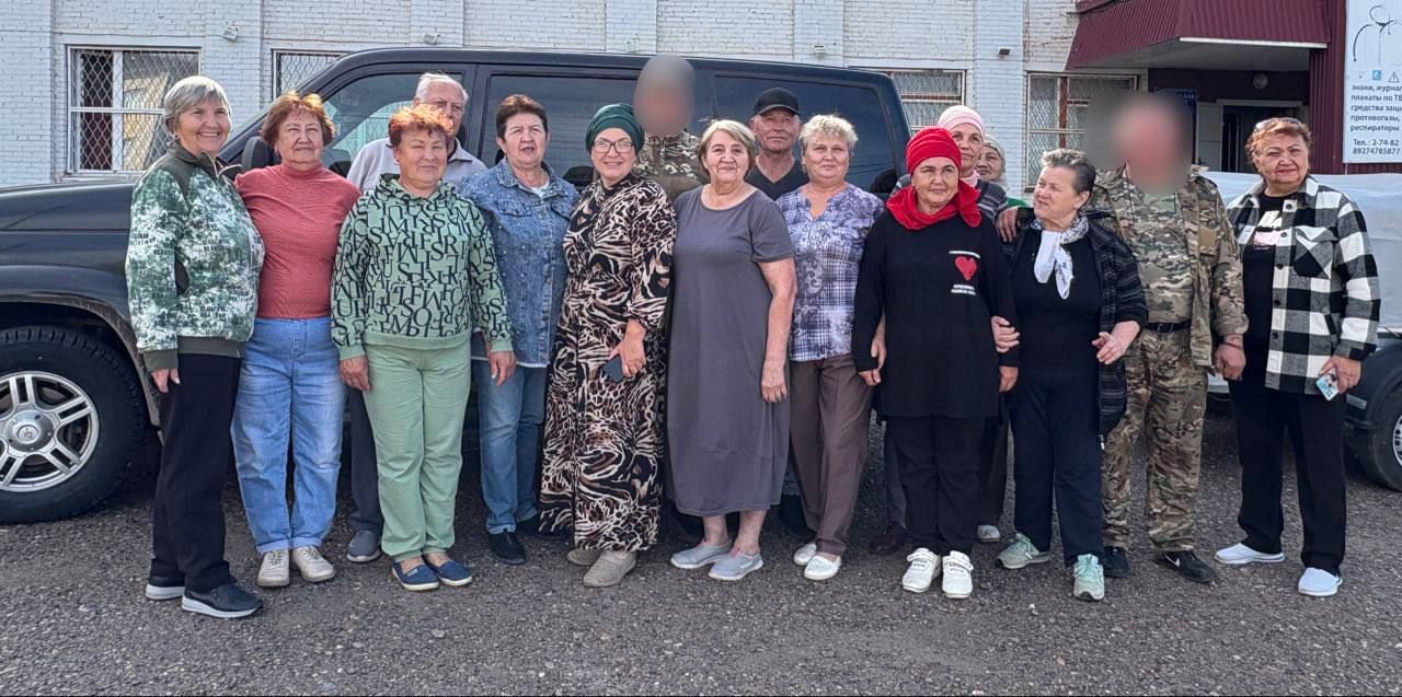 В Лениногорске волонтёрская группа «С любовью и молитвами» отправила очередной гуманитарный груз