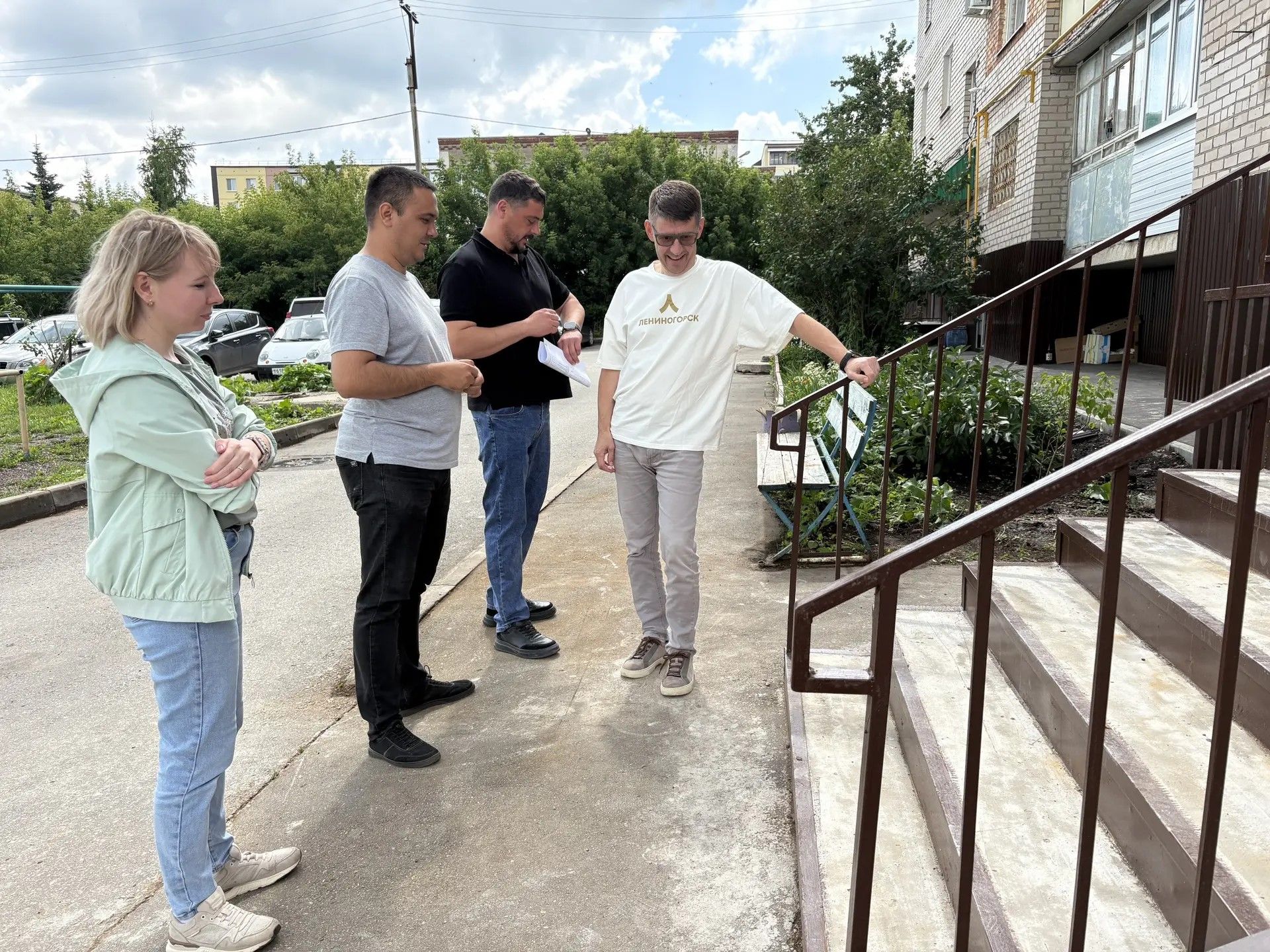 Глава Лениногорского района Марат Гирфанов проверил ход капитального ремонта в домах