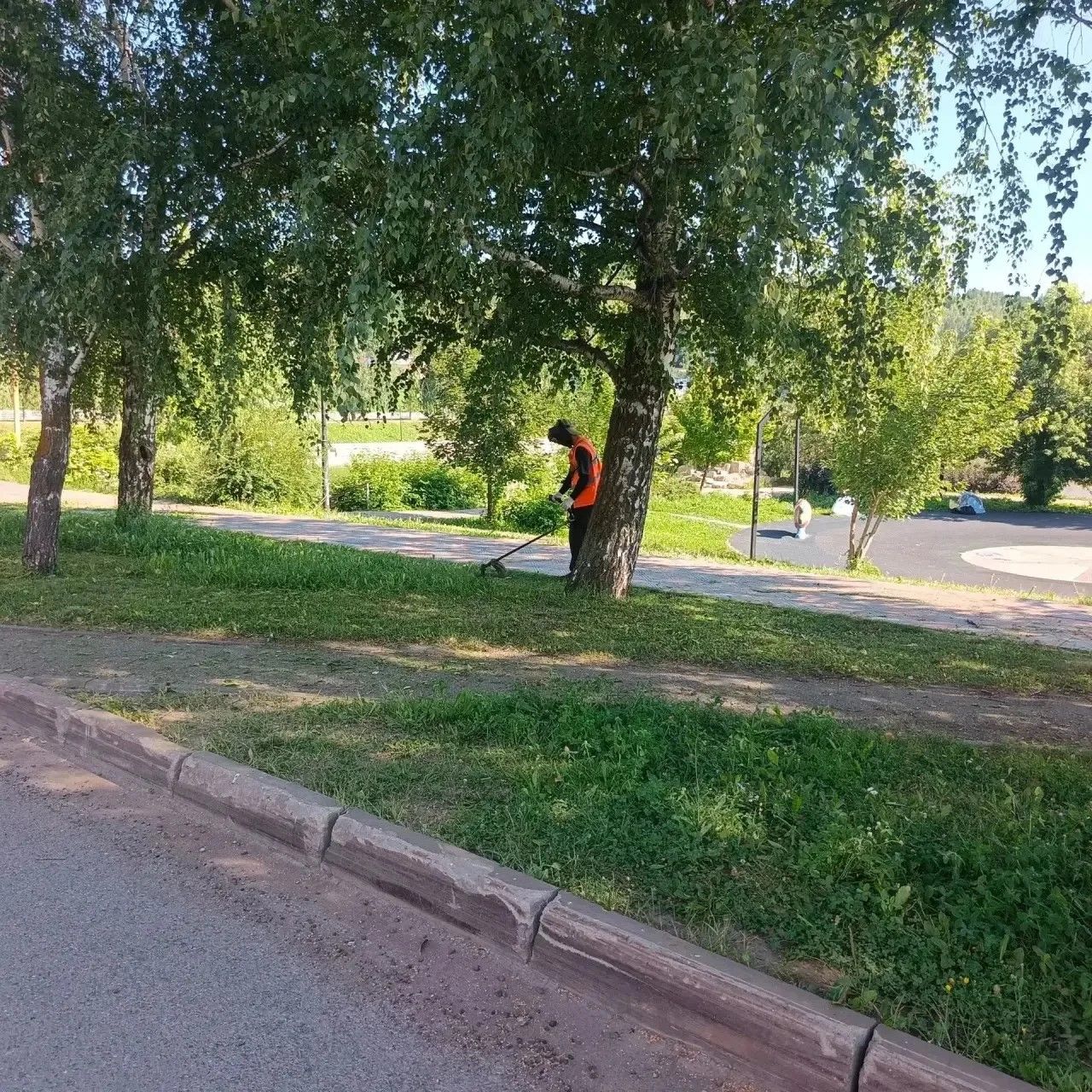 Глава Лениногорского района Марат Гирфанов рассказал жителям о благоустроительных работах в городе