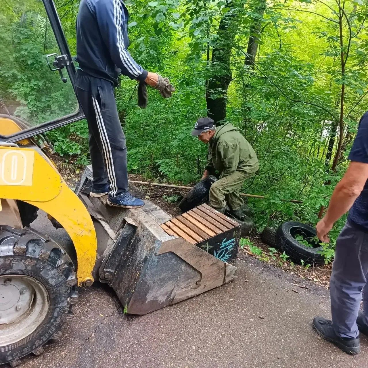 Глава Лениногорского района Марат Гирфанов рассказал жителям о благоустроительных работах в городе