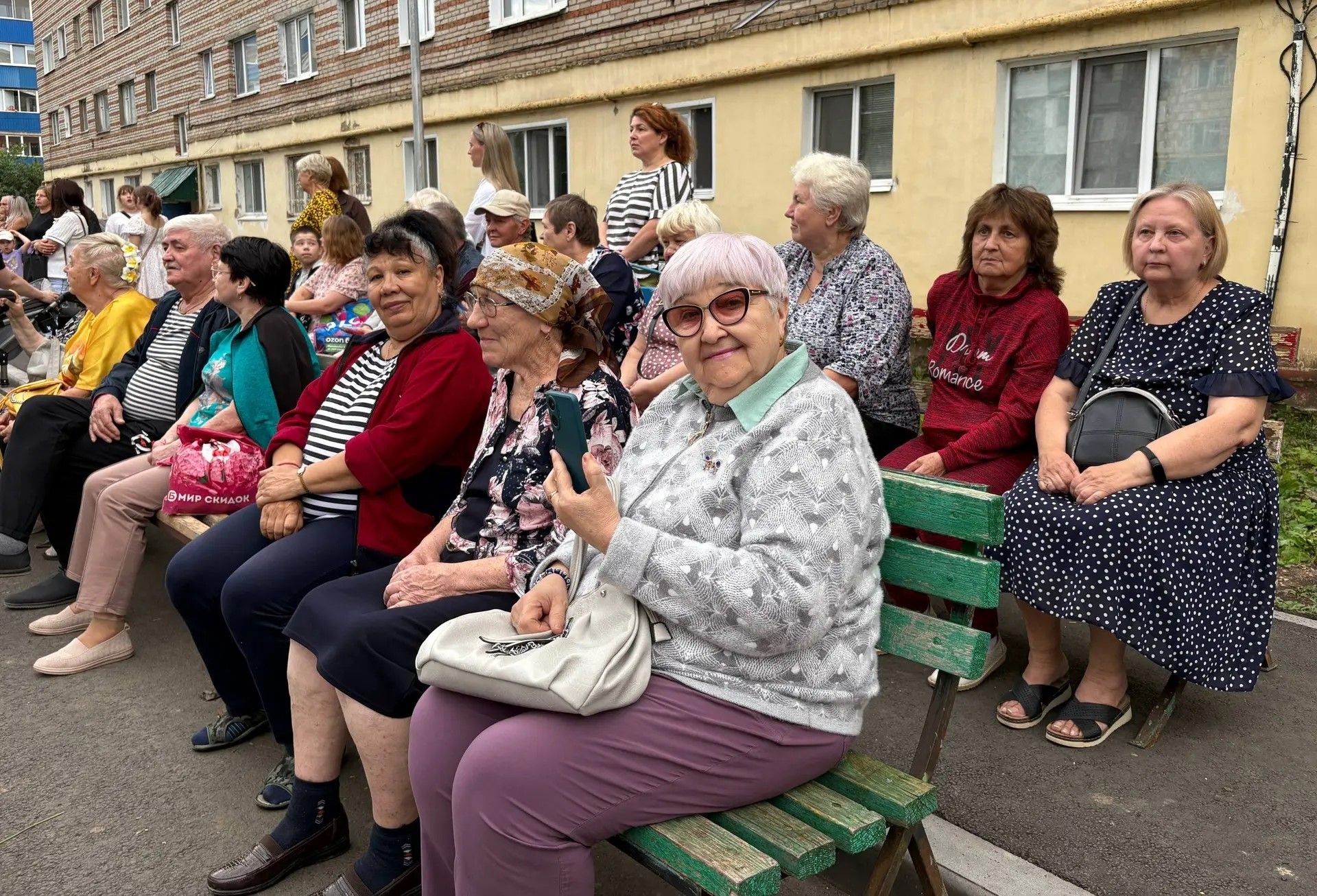 В Лениногорске в отремонтированных дворах проходят праздники