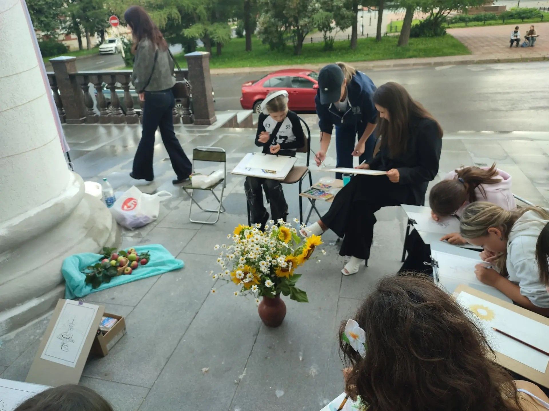В Лениногорске прошел первый городской пленэр в рамках республиканского проекта «Лето в Татарстане»