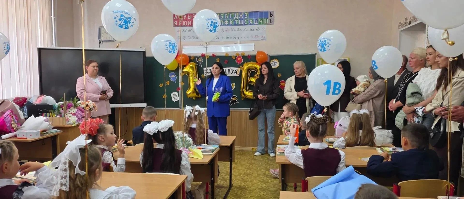 Для первоклассников лицея № 12 Лениногорска провели занятие по безопасности дорожного движения