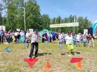 На Сабантуе лениногорцы состязались в народных играх