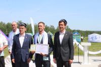В Лениногорске на Сабантуе чествовали батыров полей