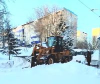 Жители одного из домов Лениногорска объявили благодарность трактористу