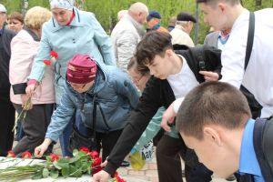 В Лениногорске прошел митинг, посвященный 38-ой годовщине Чернобыльской катастрофы