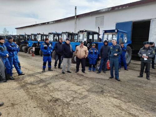 Лениногорские аграрии вышли на поля