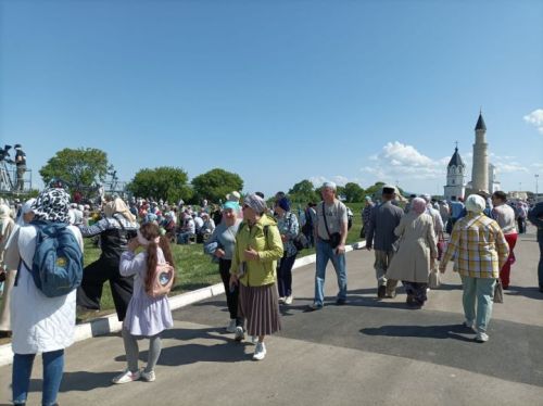 200 жителей Лениногорска побывали на масштабном празднике в Болгаре
