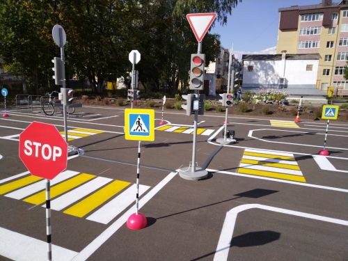 В Лениногорске открылся детский автогородок
