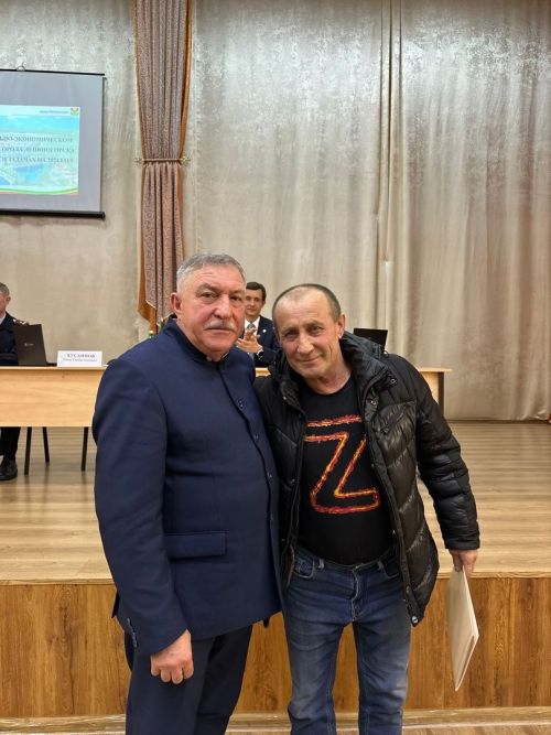 На встрече граждан микрорайона ТОС№8 принял участие министр цифрового развития Татарстана Айрат Хайруллин