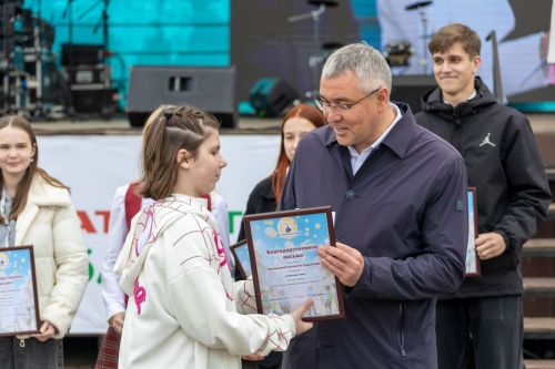Праздник СПК-2 НГДУ «Лениногорскнефть» широко отметили в парке «Юбилейный»
