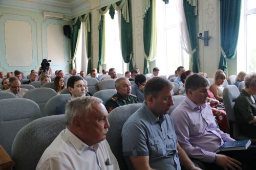 В администрации Лениногорска обсуждали вопрос кадрового «голода» и целевого обучения студентов