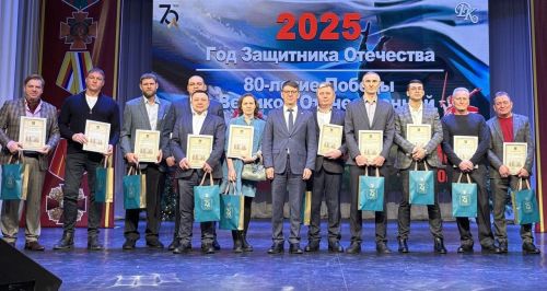 Во Дворце культуры прошло торжественное мероприятие, посвященное завершению Года защитника Отечества