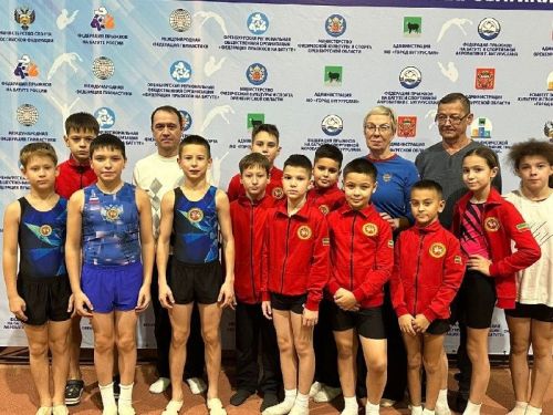 Юные спортсмены вернулись в Лениногорск с шестью медалями
