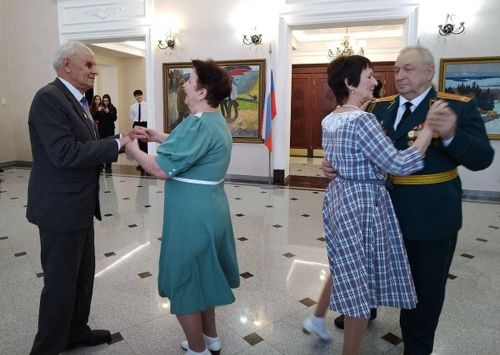 Во Дворце культуры Лениногорска прошел торжественный бал в честь Дня защитника Отечества