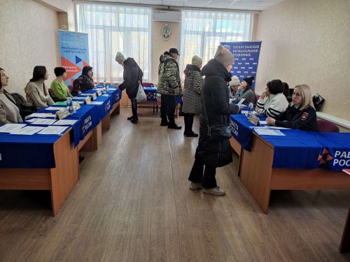 В Лениногорске в Центре занятости бойцам СВО и членам их семей предложили около 130 вакансий