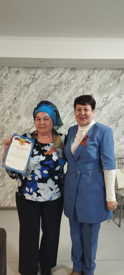 Волонтерская группа из Лениногорска получила благодарственные письма